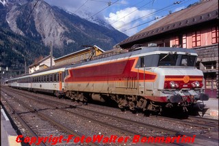 SNCF-CC.6505.in sosta a Modane.forum2GarchivioWalterBonmartini-foto-WalterBonmartini.jpg