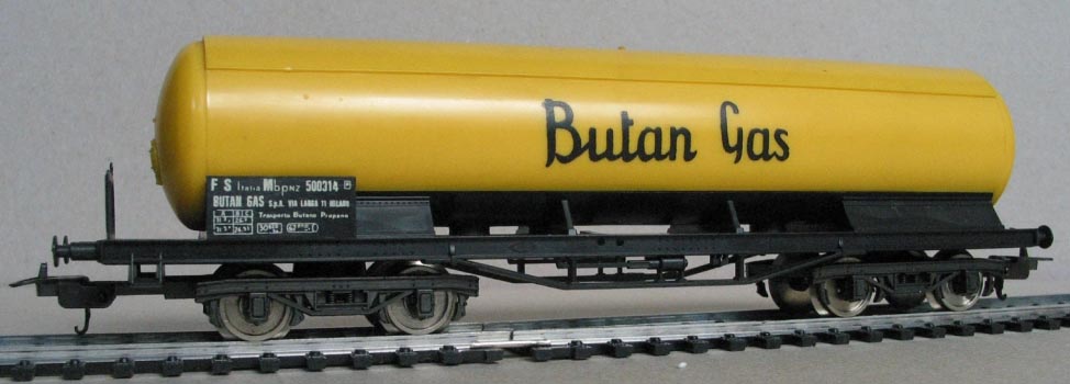 2904 FS Butan Gas.JPG