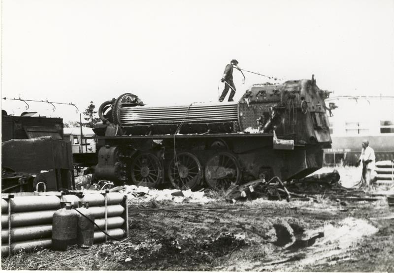 0015 Deposito Locomotive Treviso Demolizioni fine anni 70 Foto Nazario Bobbo.JPG