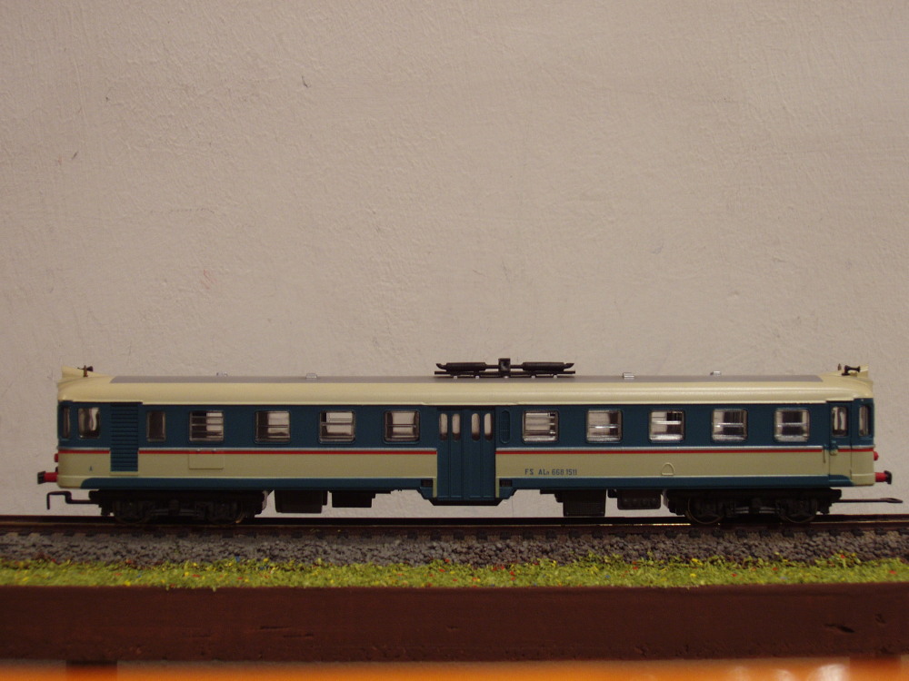 Rivarossi 2518_02.jpg