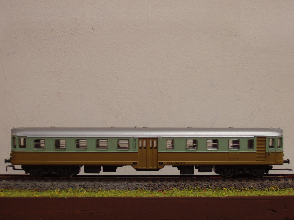 Rivarossi 2527_01.jpg