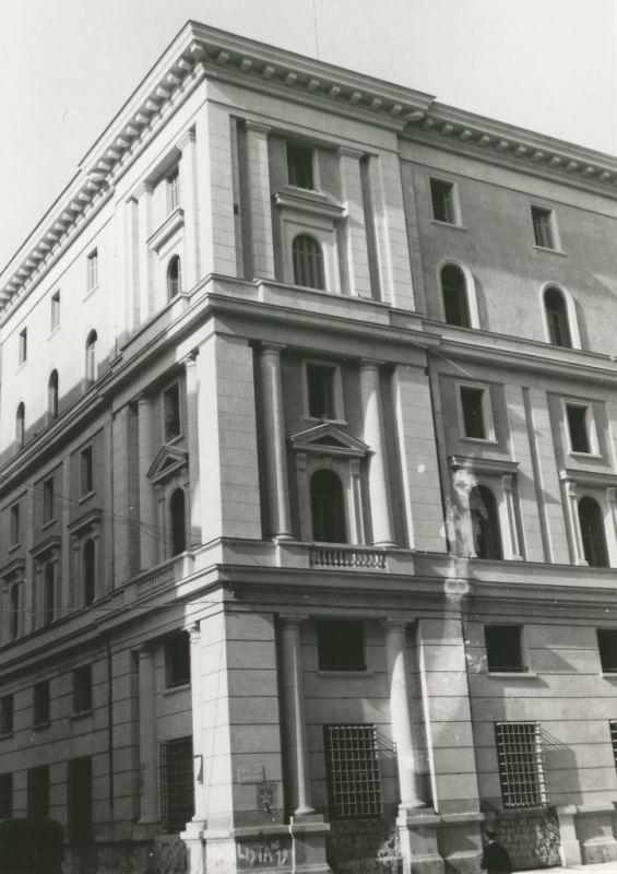 1965 869 Save0017.jpg