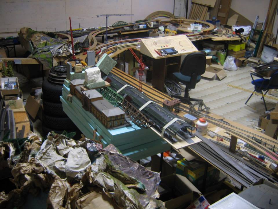 COSTR. PLAST. 1.jpg