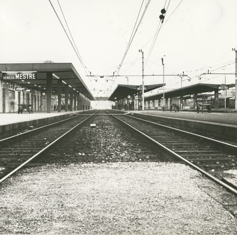 1963 27689 Save0004.jpg