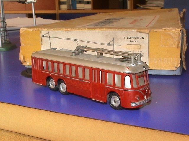 filobus rivarossi.jpg