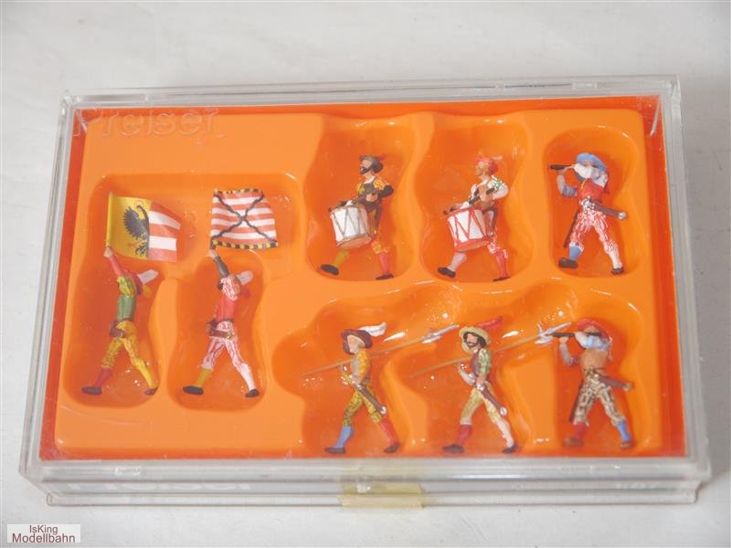 Preiser-24601-Landsknechte-8-Figuren-1-87.jpg