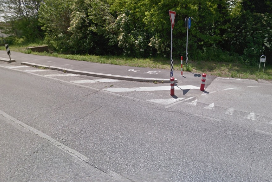 0002 Binario lato montebelluna 2016.jpg