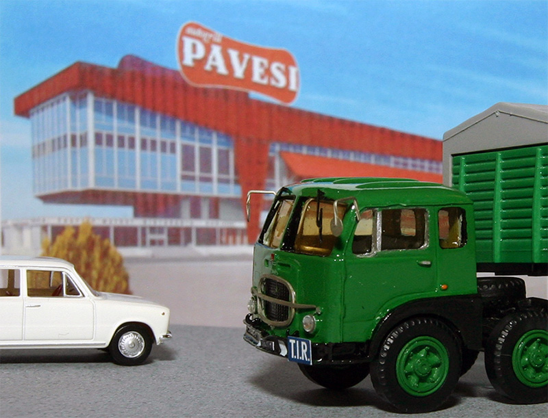 Fiat 690 autogrill_1_800.jpg