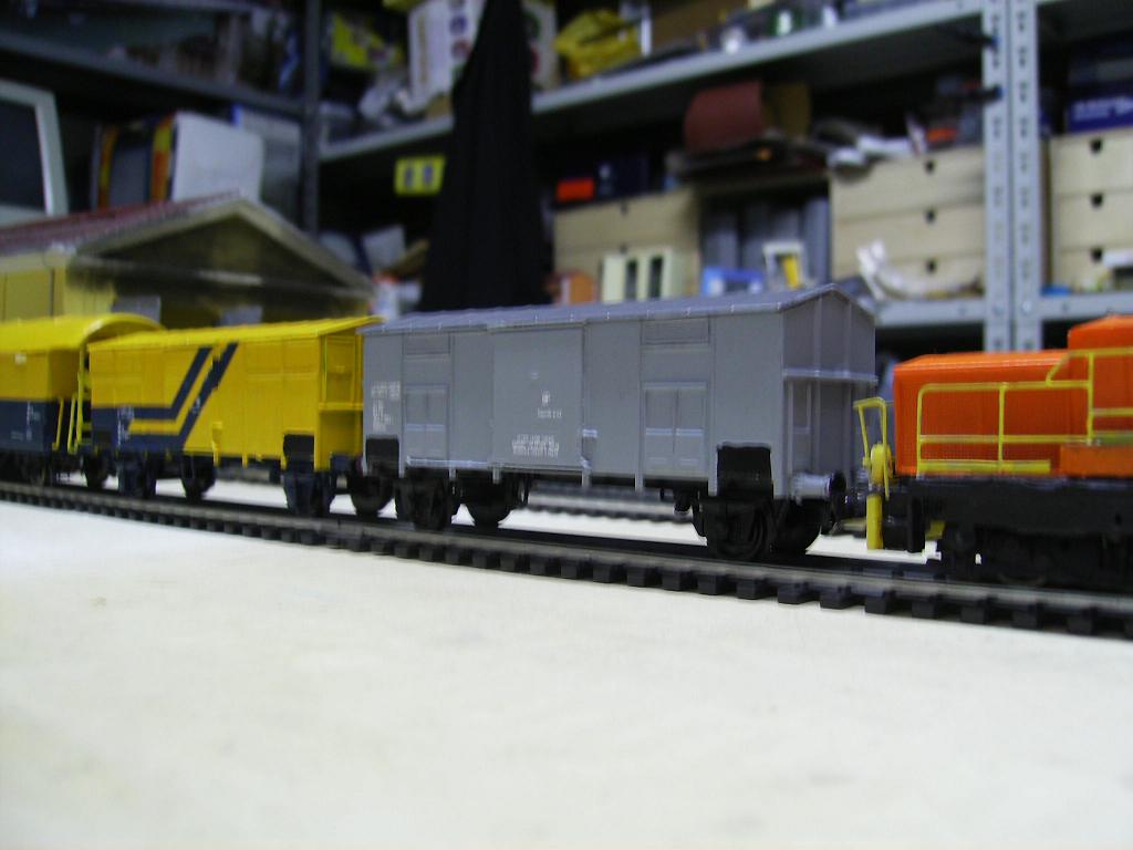 appoggio grigio 1 rid.JPG