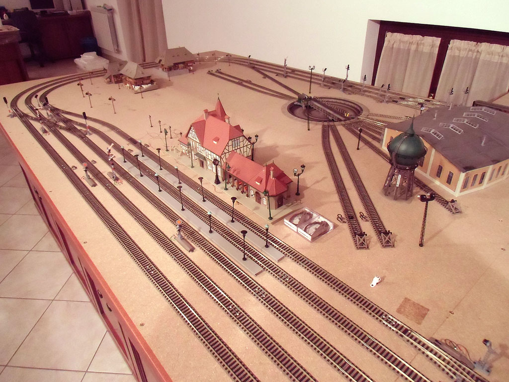 4 - Altra vista del plastico.jpg