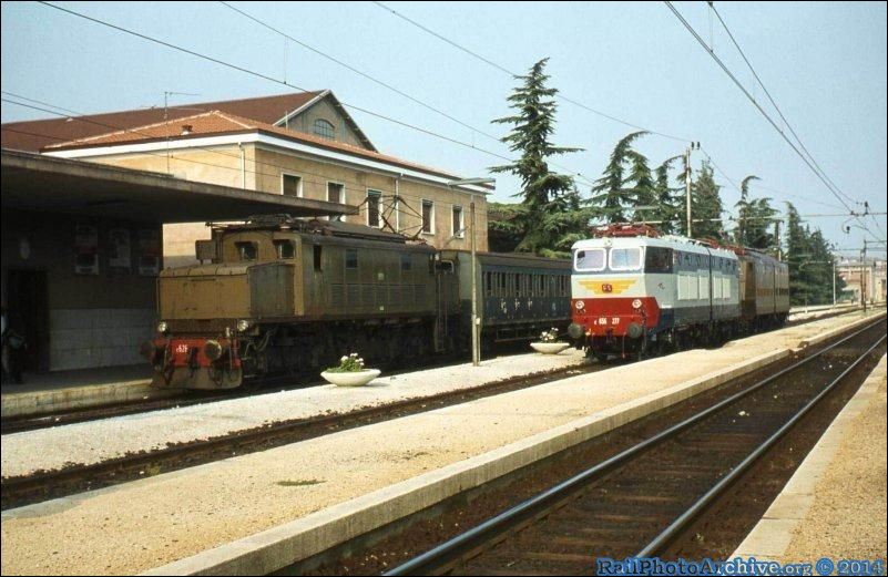 E626.065-01 A SN Verona Porta Vescovo 07.09.1981 RICONOSCIBILE respingente cfr.altra foto.jpg