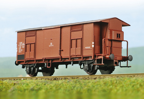 5 Carro F con Garitta .jpg