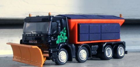 copia di IVECO Eurotrakker spazzaneve 26 -11-11 001.JPG