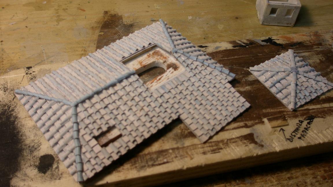 324.37 tetto colonica.JPG