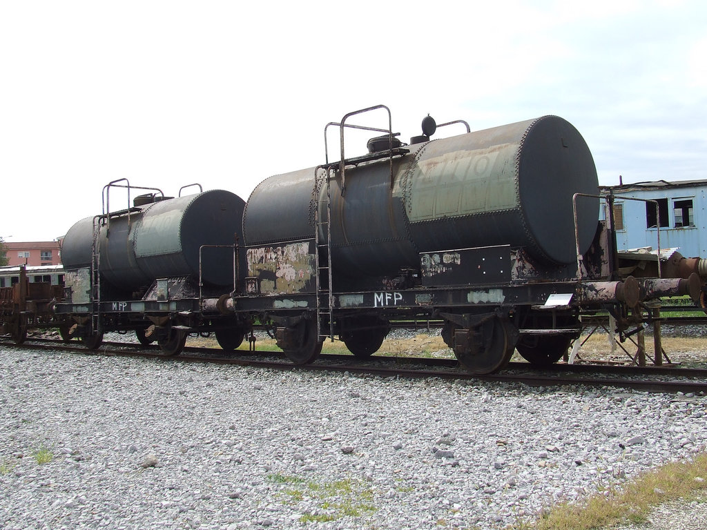 Carri cisterna Olio Fiat 03.09.2014 Savigliano.jpg