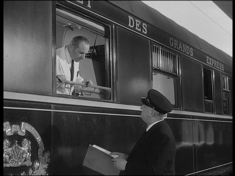 Carrozza Ristorante CIWL 2881 5.jpg