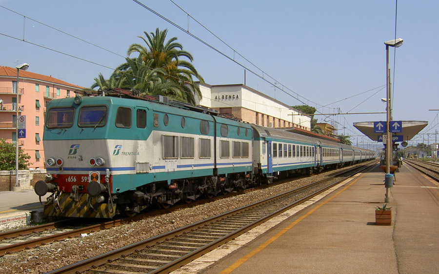 E 656 595 2007 Albenga.jpg