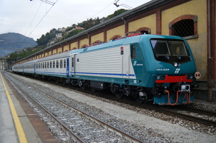 E 464 629 2012 Ventimiglia.JPG