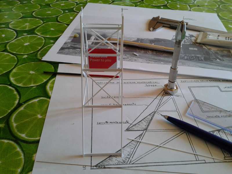 Caricatore carbone (10).jpg