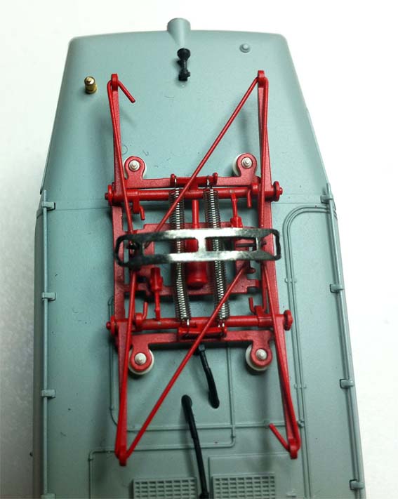 pantografo roco e656-051 art 62567.jpg