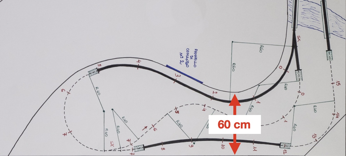 lato destro plastico Solis.jpg