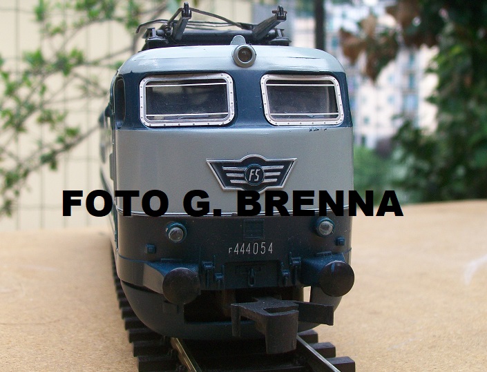 CORNICI E444 LIMA ZERO 01.jpg