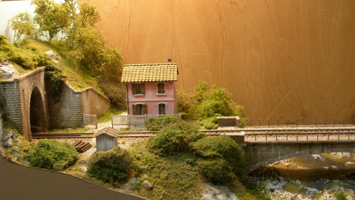 35 diorama.JPG