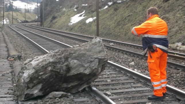 brocken-gotthard-strecke-fels-erdrutsch.jpg