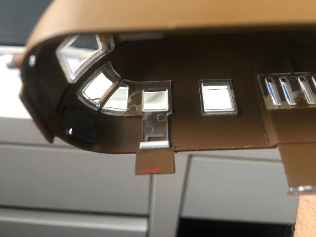 Le 540 incastro trasparenti rotto.JPG