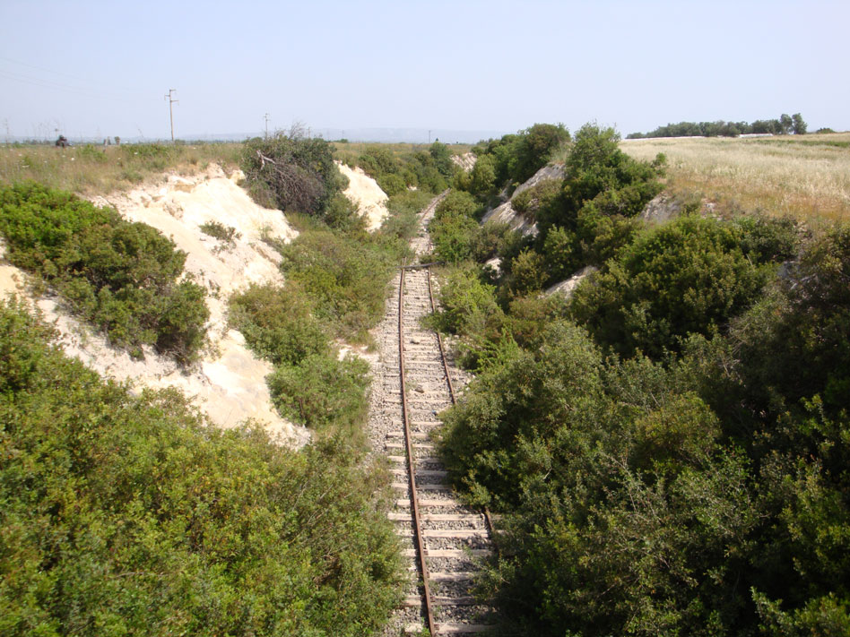 Noto-Pachino-1-ferrovia.jpg