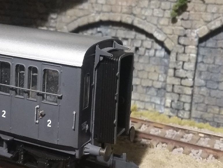 Tirante mantici Laser.jpg