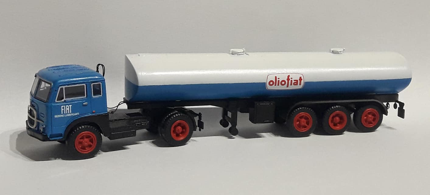 OLIO FIAT.jpg