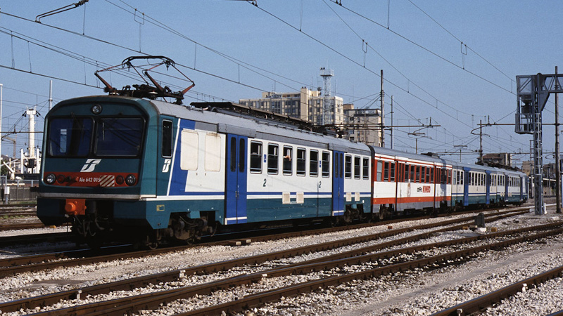 ALe 642 015 2001 Ravenna.jpg