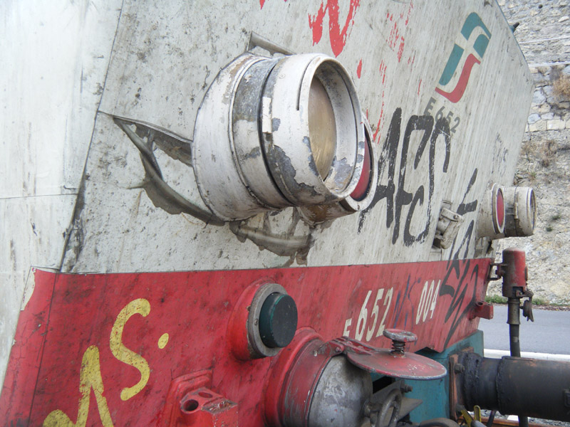 E 652 004 2020 Ventimiglia dettaglio.jpg