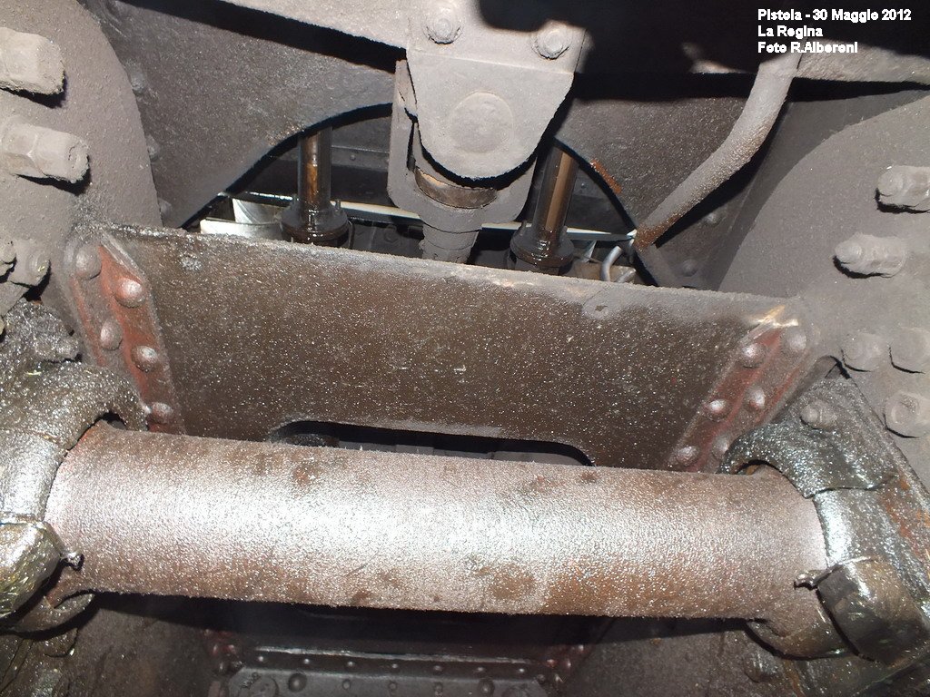 Gr685.196 particolare cilindri interni.jpg