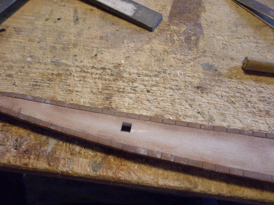 471.55 fissaggio marciapiedi.JPG