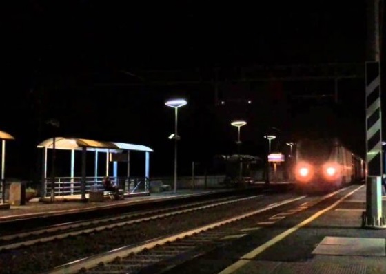 luminosità lampioni a cetra2.jpg