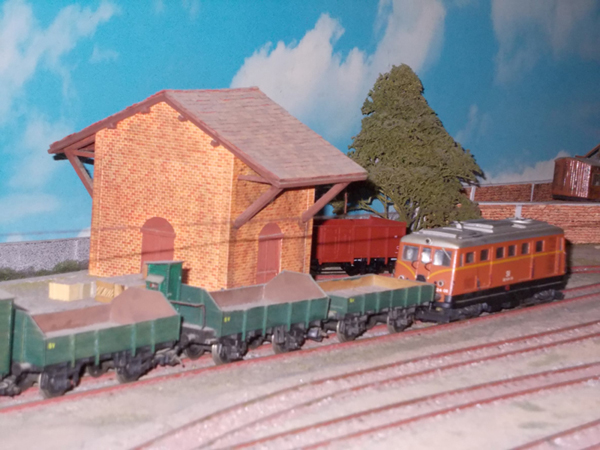 Piano caricatore.jpg