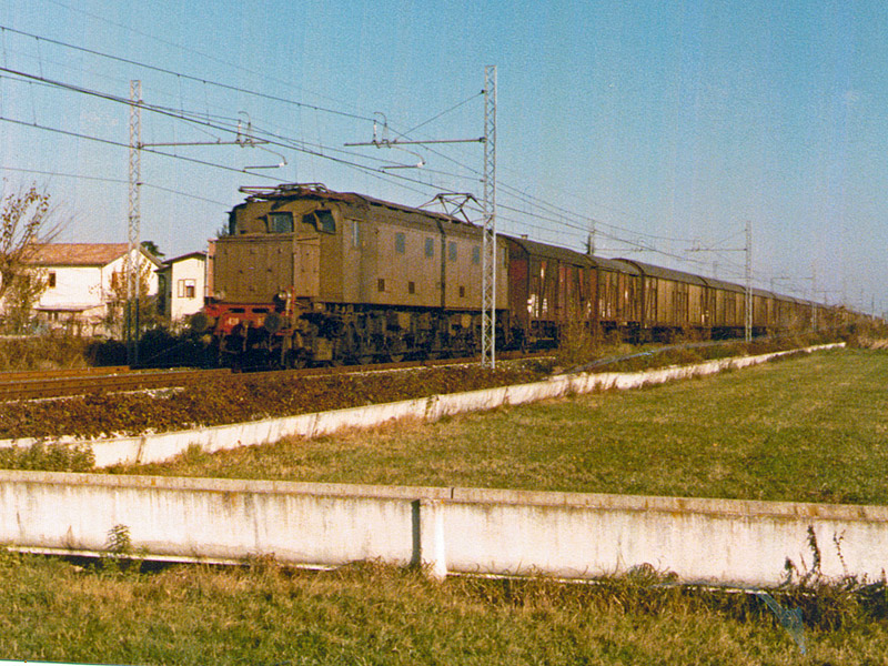 428-02X.jpg