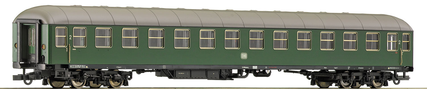 Roco 64498 Carrozza X 2a classe per treni rapidi livrea verde Epoca III anni 60.jpg