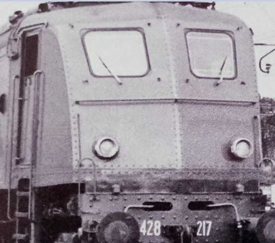 e428-217.jpg