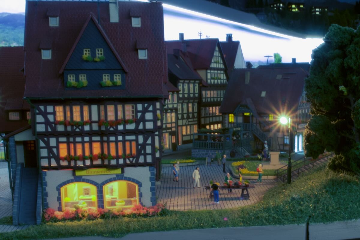 2026 01 09 - Sonnendorf by night (3).jpeg