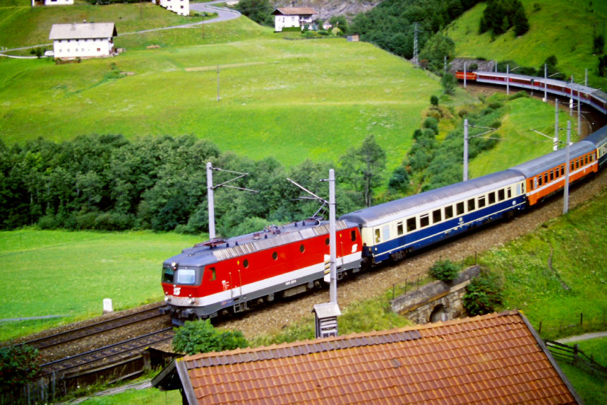 1992 - ST.JODOK.jpg