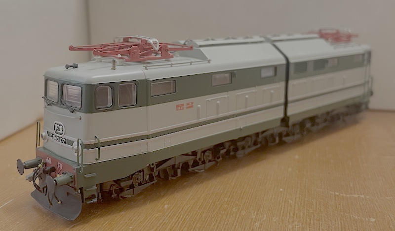 64671_02.jpg