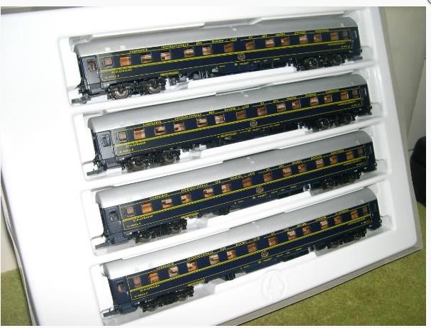 Roco 44050 set CIWL.jpg