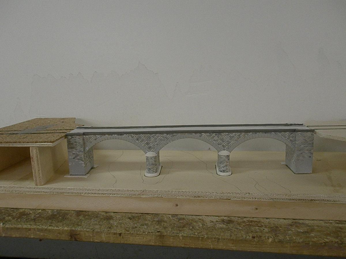 003 ponte ad archi.JPG