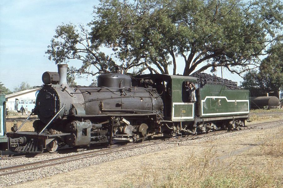 4 loc baldwin 2.8.2 india.jpg