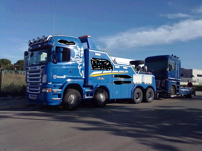 Carro attrezzi osc.jpg