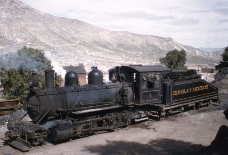 loco 1 avalos.JPG