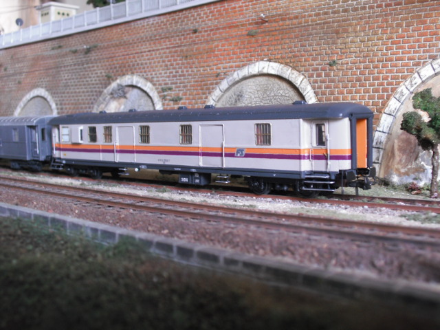 Bagagliaio + Pilota PR 003.jpg